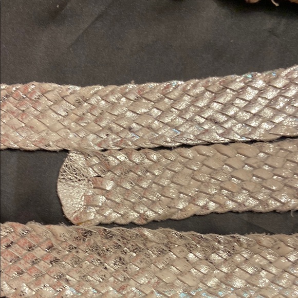 Vintage Elegant Cream and Silver Braided Belt Set - Picture 5 of 16